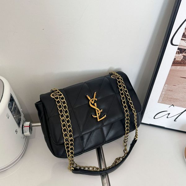 High-end feeling bag women's 2025 new fashion explosion diamond lattice chain shoulder messenger bag commuter all-match small square bag_img_0