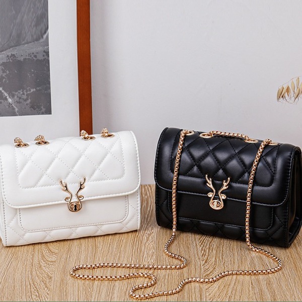 2026 summer new sheep rhombus bag shoulder bag ladies bag pu bag messenger bag chain bag small fragrance style_img_0